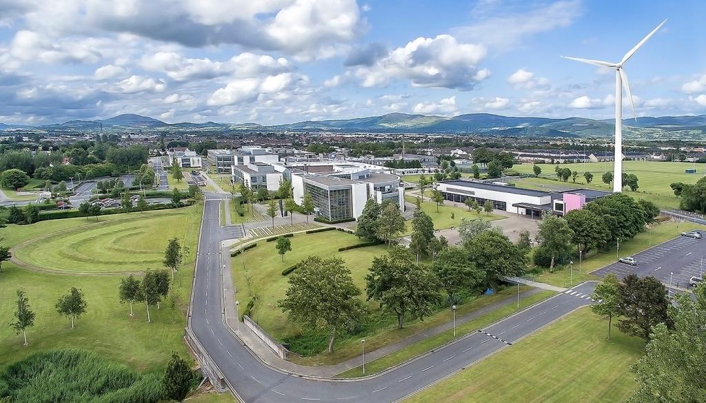 关于组织爱尔兰唐道克理工学院夏令营的通知