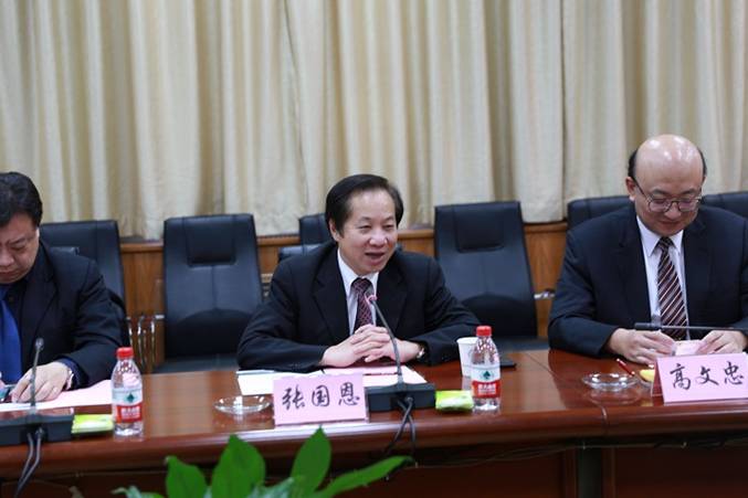 说明: /__local/E/2C/74/E5691D2428A04E3EC40A599C417_52400CDD_1CE6E.jpg?e=.jpg