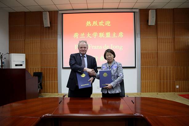 说明: 说明: /__local/F/35/D7/68929CE7850ED1B775A11531085_53D6CC0C_1876F.jpg?e=.jpg