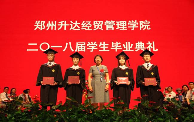 说明: /__local/C/DB/68/A623AF0C8516B066EAD9C6253EE_56B77DA9_165A5.jpg